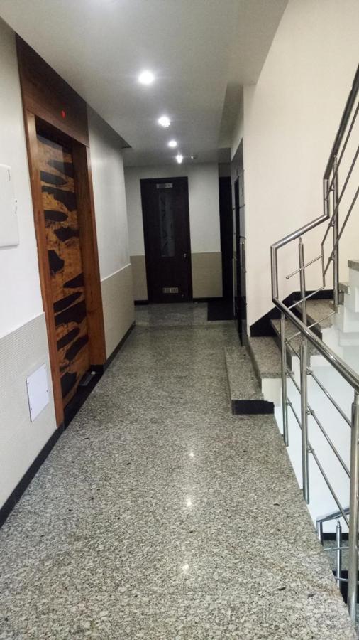 Alankrita Suites & Party Halls 密拉特 外观 照片