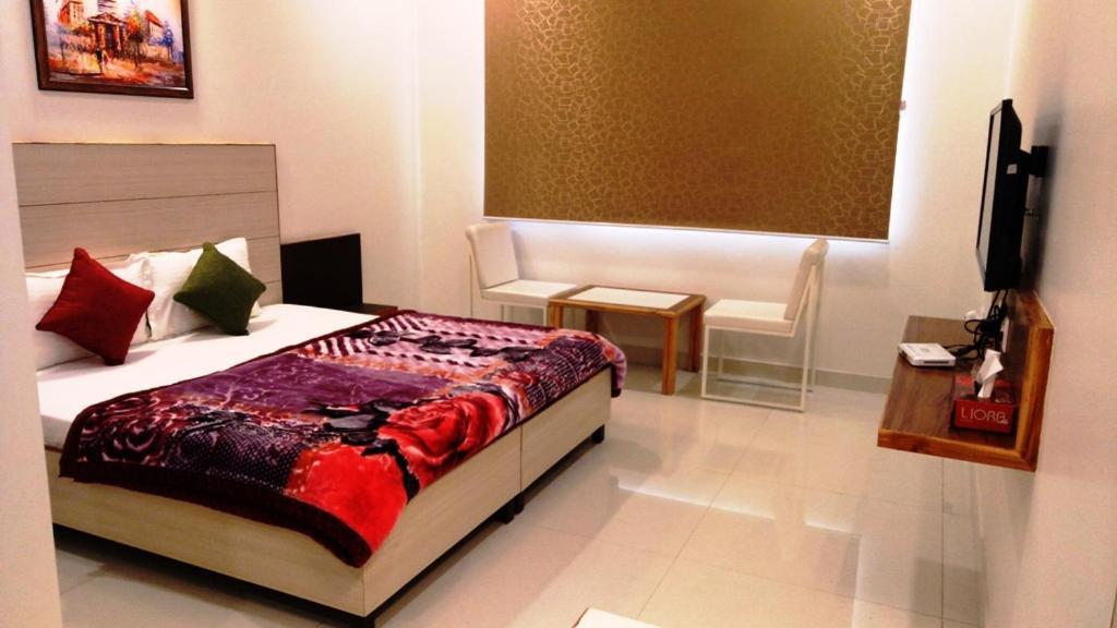 Alankrita Suites & Party Halls 密拉特 外观 照片